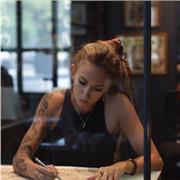 Ciao! Insegno già da anni e mi ritengo una persona molto paziente! Non vedo l'ora di iniziare